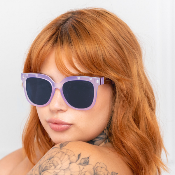 Spring Summer 2022 Fashion Trendy Oversize Sunglasses for Women- Coco Lilac Purple - Model 3