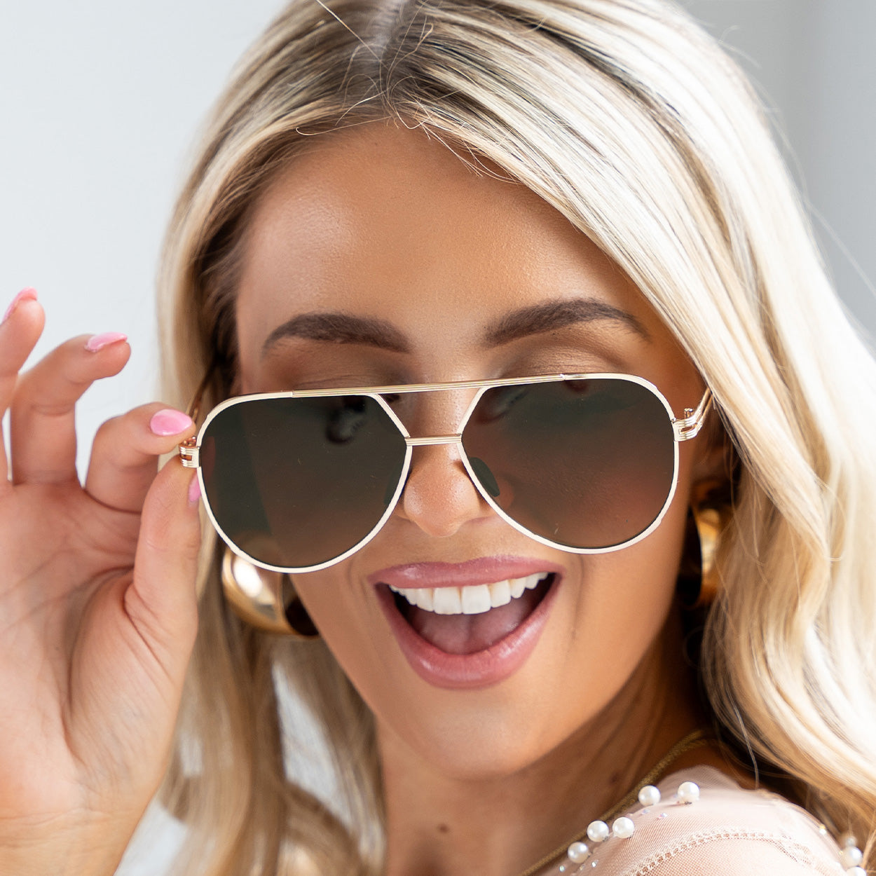 Untangled X Emily - Brown Tangle Free Aviator Sunglasses – TopFoxx