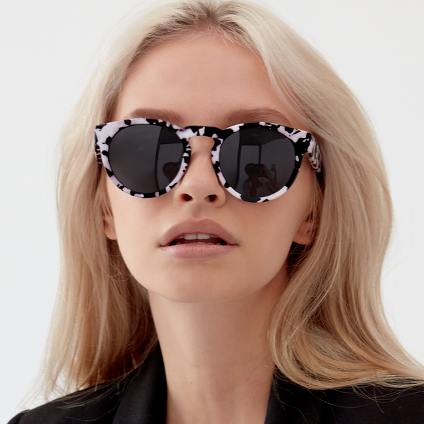 White tortoise top shell sunglasses