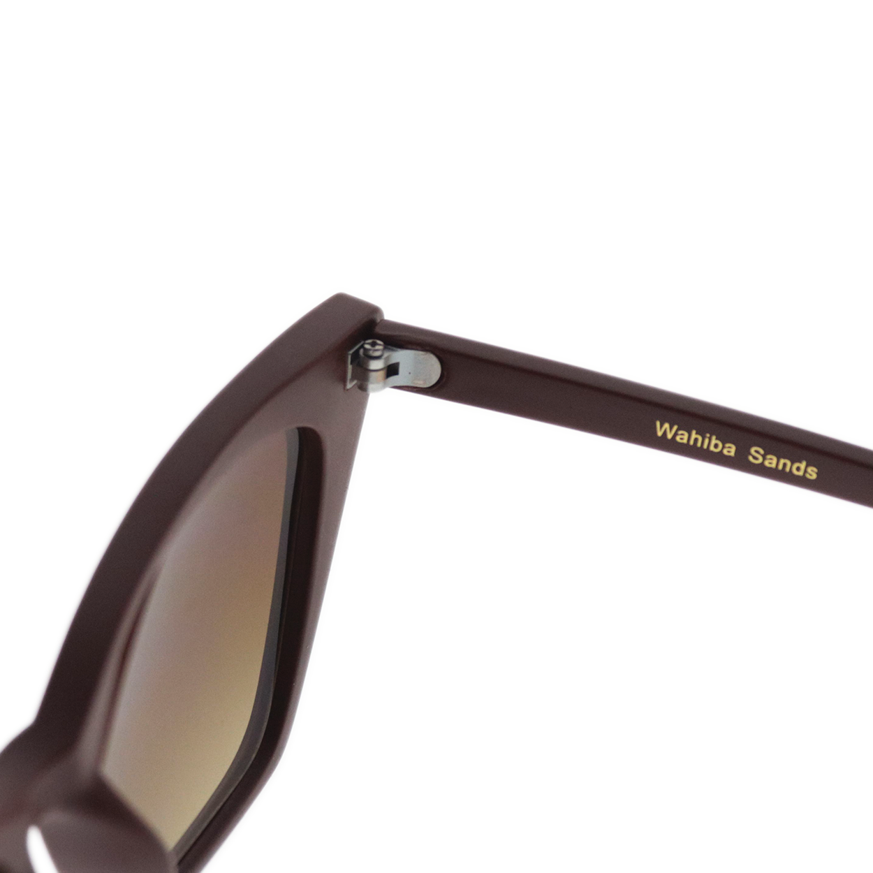 Sustainable Sunglasses for Women - Oversized Cat Eye Shades - Nature - Wahiba Sands - Arm Details - TopFoxx
