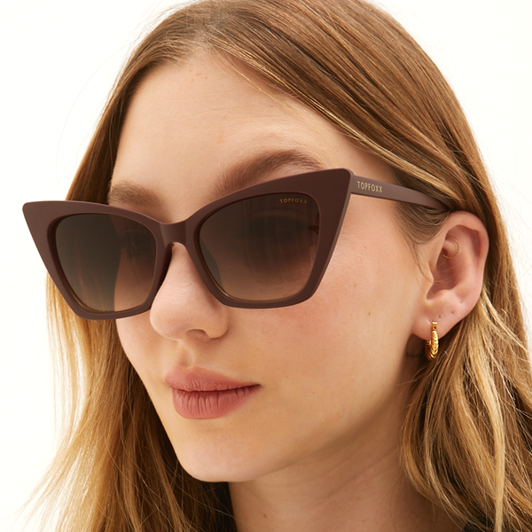 Sustainable Sunglasses for Women - Oversized Cat Eye Shades - Nature - Wahiba Sands - Model 