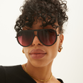 tangle free Aviator Sunglasses Without Nose Pads - Oversized sustainable sunglasses for Women - Ivy Luxe Ruby - Model 1